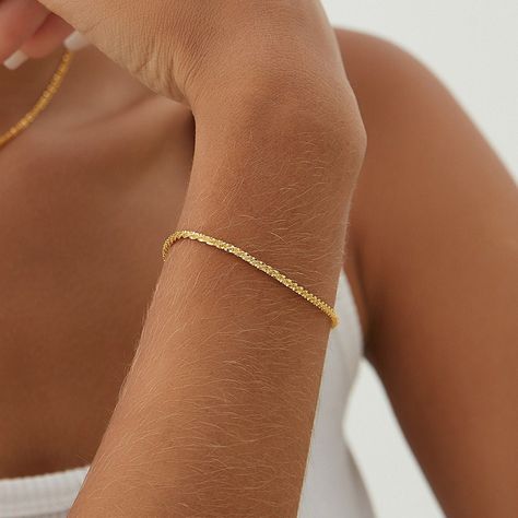 Bracelet fin or 